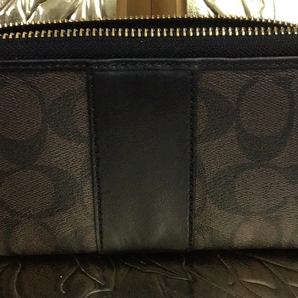 COACH BLACK/BROWN COACH ACCORDION ZIP WALLET IN SIGNATURE CANVAS - Picture 10 of 11